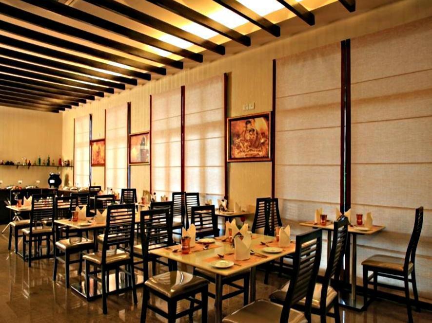 Arpanaa Hotel Tiruvannámalaj Kültér fotó