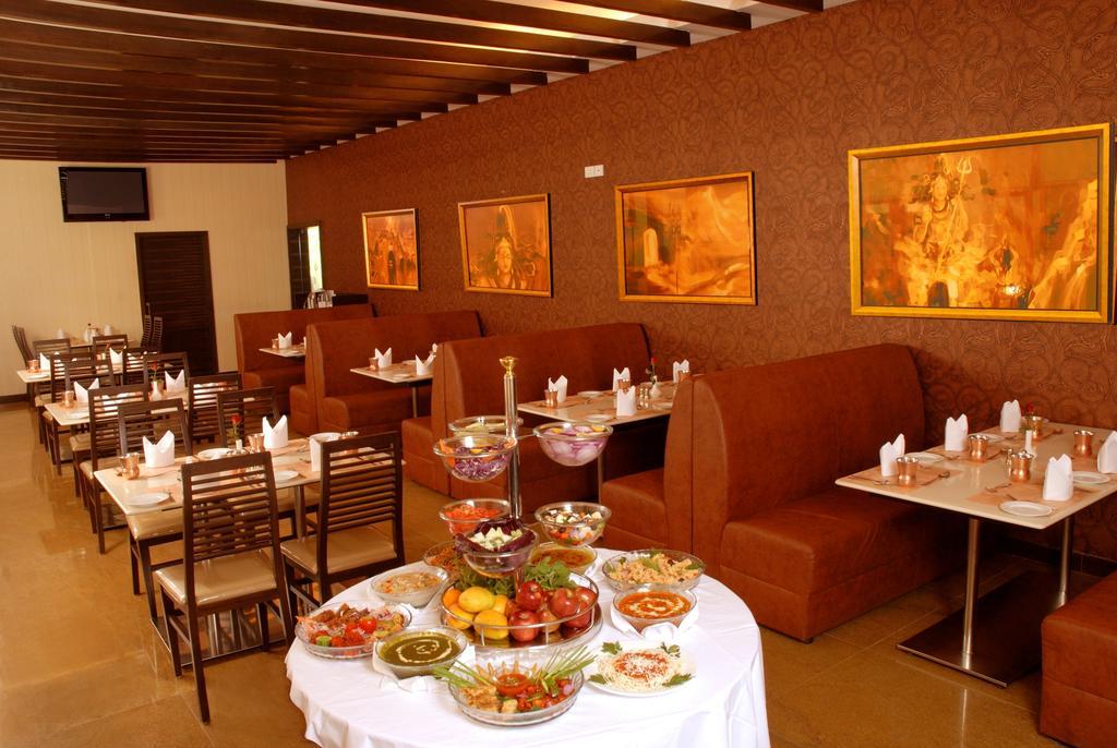 Arpanaa Hotel Tiruvannámalaj Kültér fotó